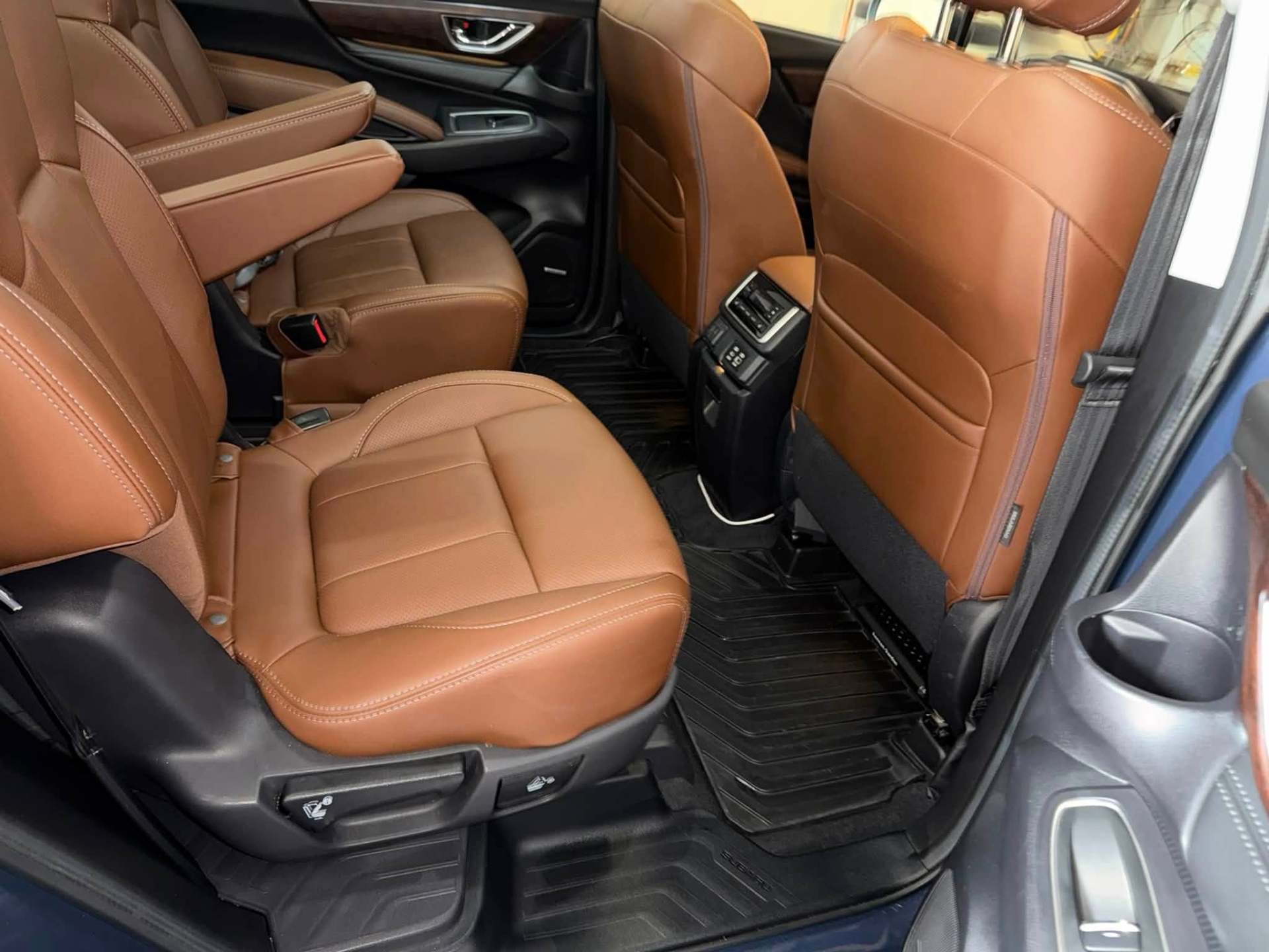 Premium Detail package